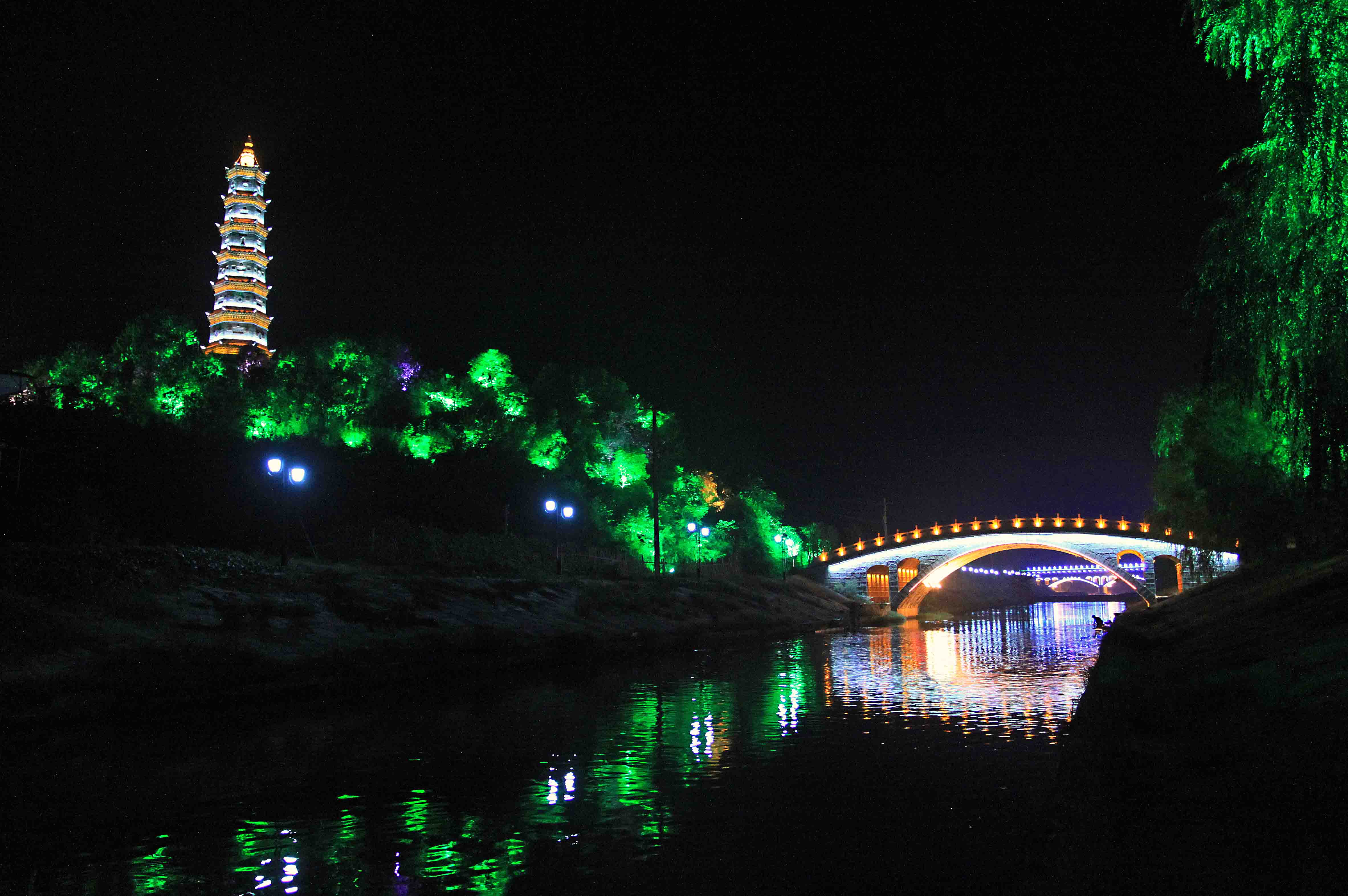 安徽霍山文峰公园夜景照明项目